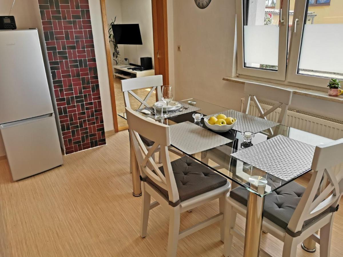 Ferienwohnung Andalucia Selb Bagian luar foto